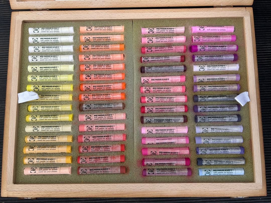 rembrandt レンブラント ソフトパステル 廃番品 180色