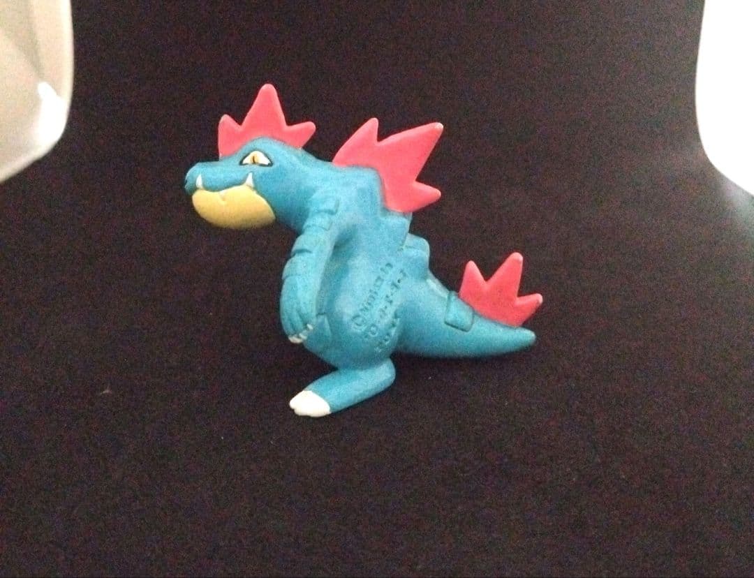 ワニノコ　進化形　モンコレ　初期　ポケモン　フィギュア　セット　匿名配送　レア