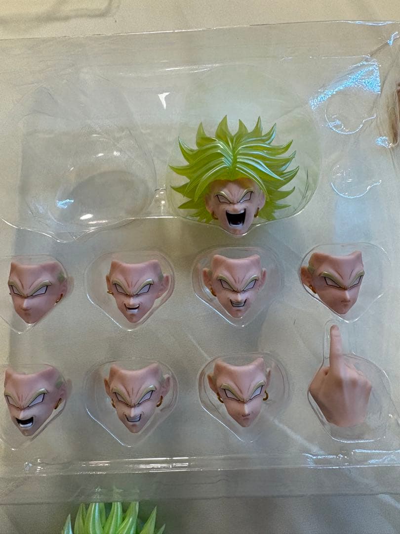 ドラゴンボール海外フィギュアーツkong製　ブロリー　カスタムヘッドパーツセット