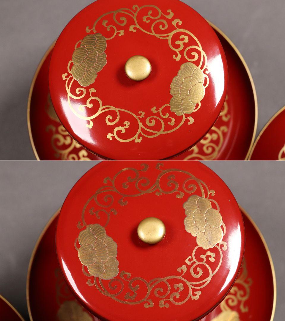 M673/ 時代木製漆器 花唐草金蒔絵朱塗茶台一対 伊万里色絵茶器 龍鳳凰 木箱