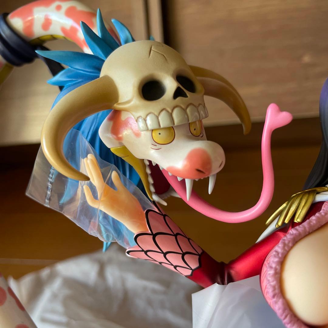 pop “NEO-MAXIMUM”海賊女帝ボア　ハンコック