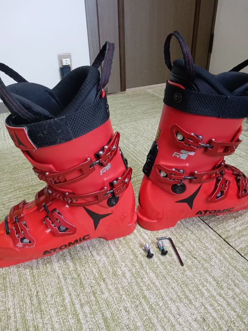 アトミック　レッドスター 110