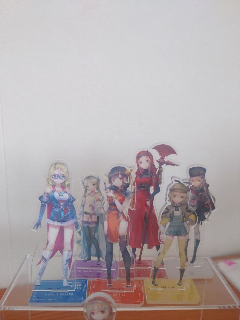 movic ヘブンバーンズレッド アクリルスタンドコンプリートセット