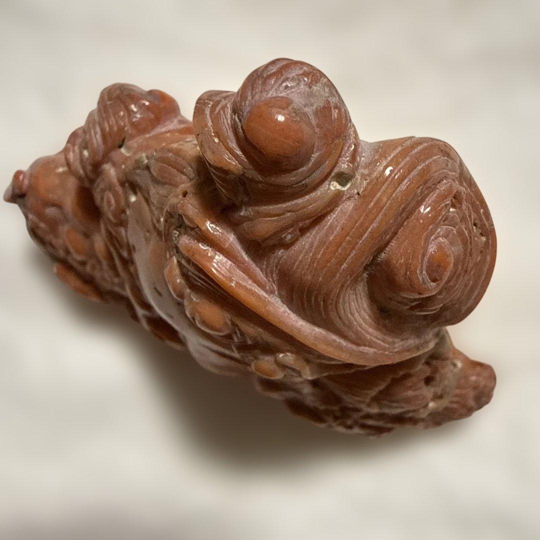 赤珊瑚　獅子　彫刻　高さ約7cm 重さ約179.2g