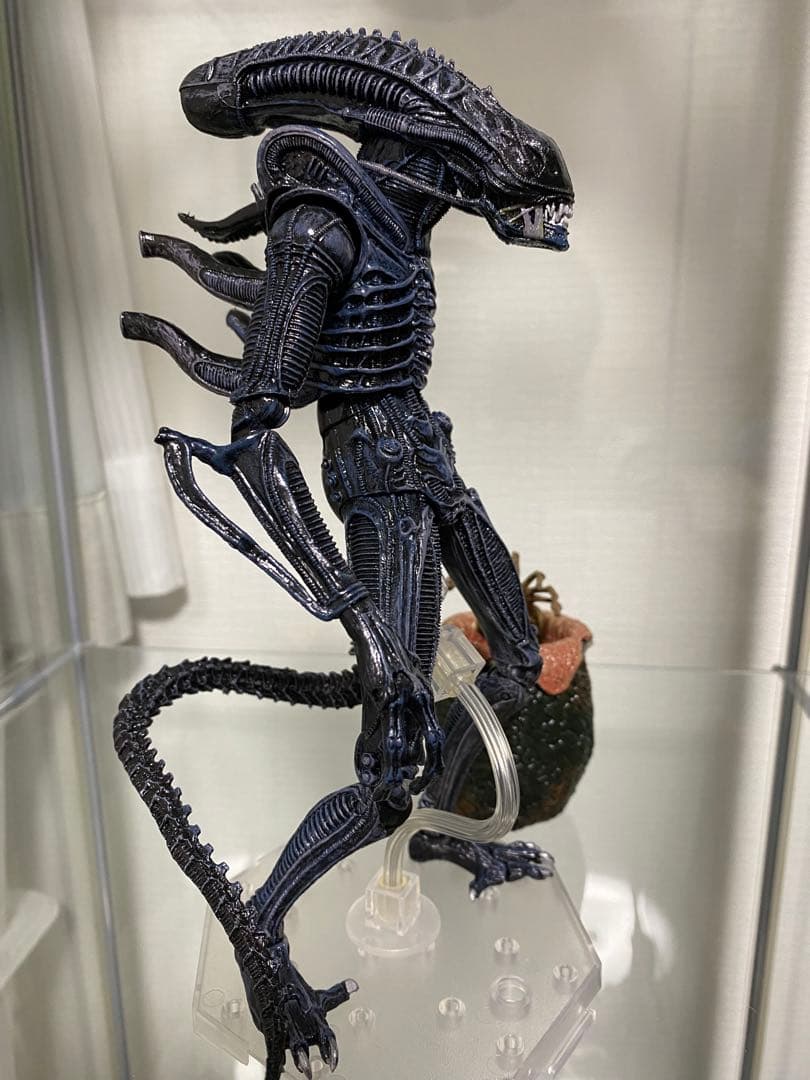 NECA ネカ アルティメット ウォーリー エイリアン プレデター