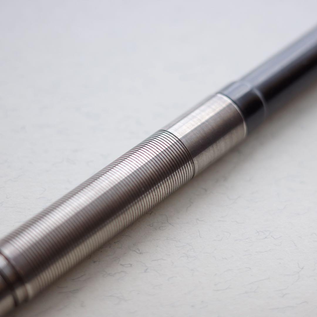 チタン/シルバー/黒檀 FF-matic搭載 0.5mm 特注 シャープペンシル