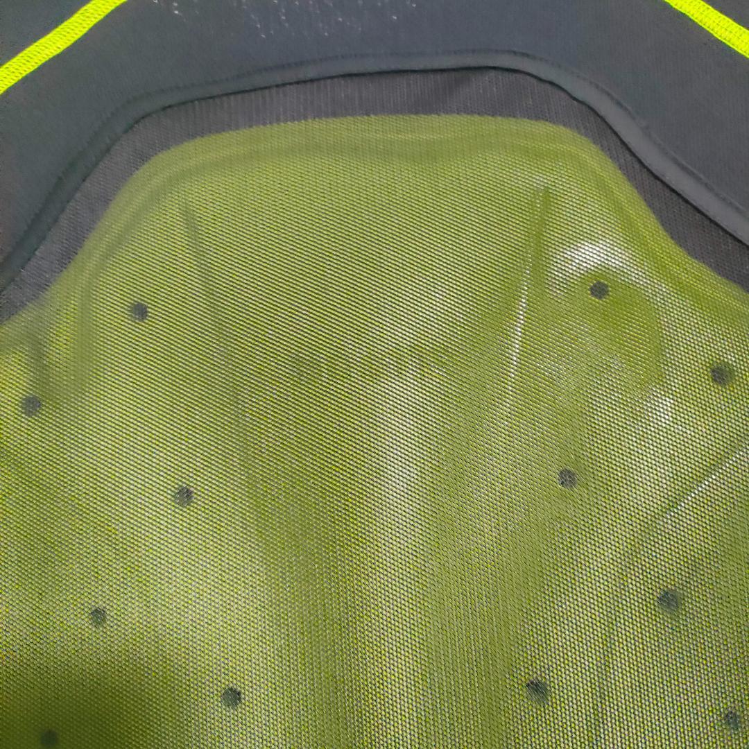 YOROI MUSYA　鎧武者　プロテクター