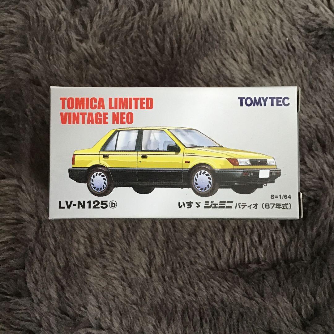 TOMICA LIMITED VINTAGE NEO いすゞ　ジェミニ（訳あり）