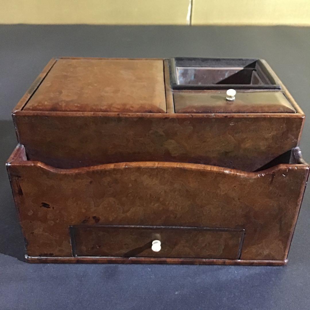 時代玉杢小箱　摘みは真珠　指物師の傑作品