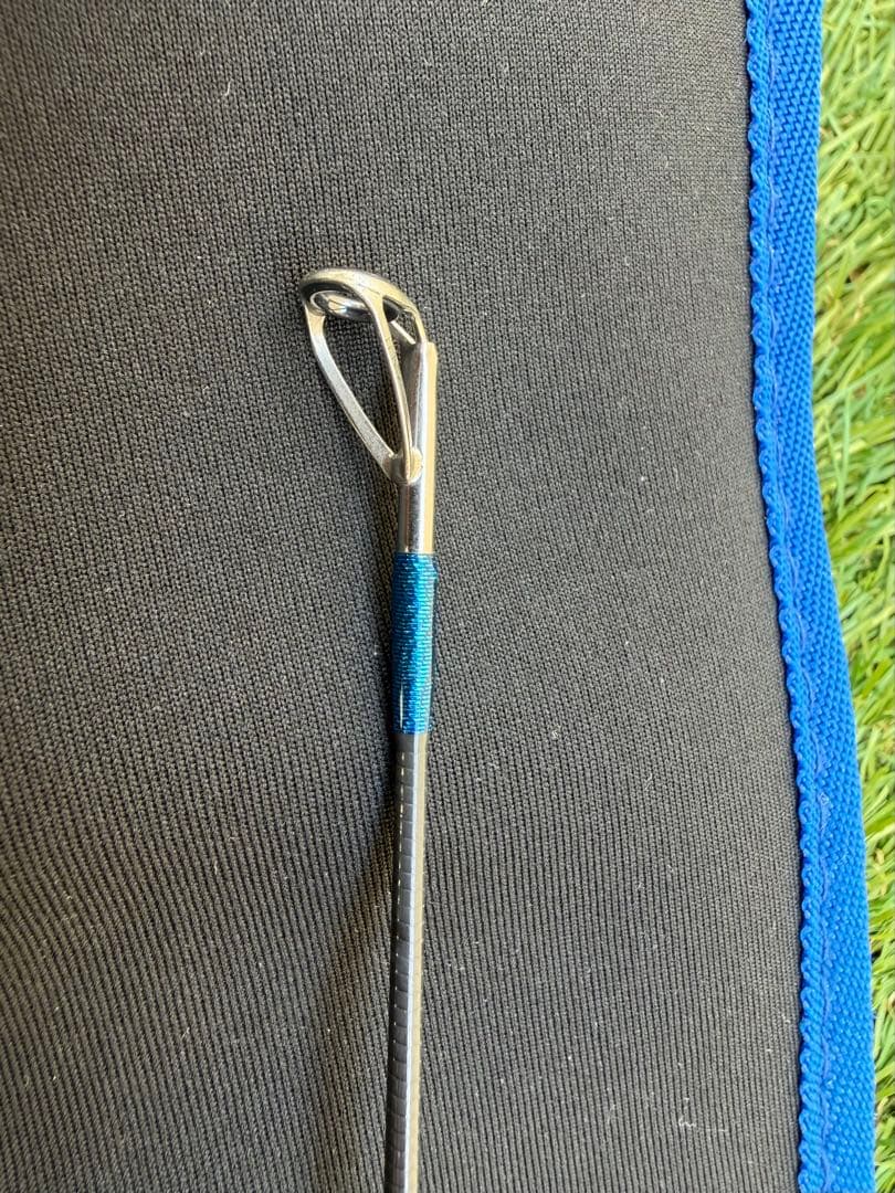 BlueBlue ヘンニハル77M 美品、使用8回、保証書なし