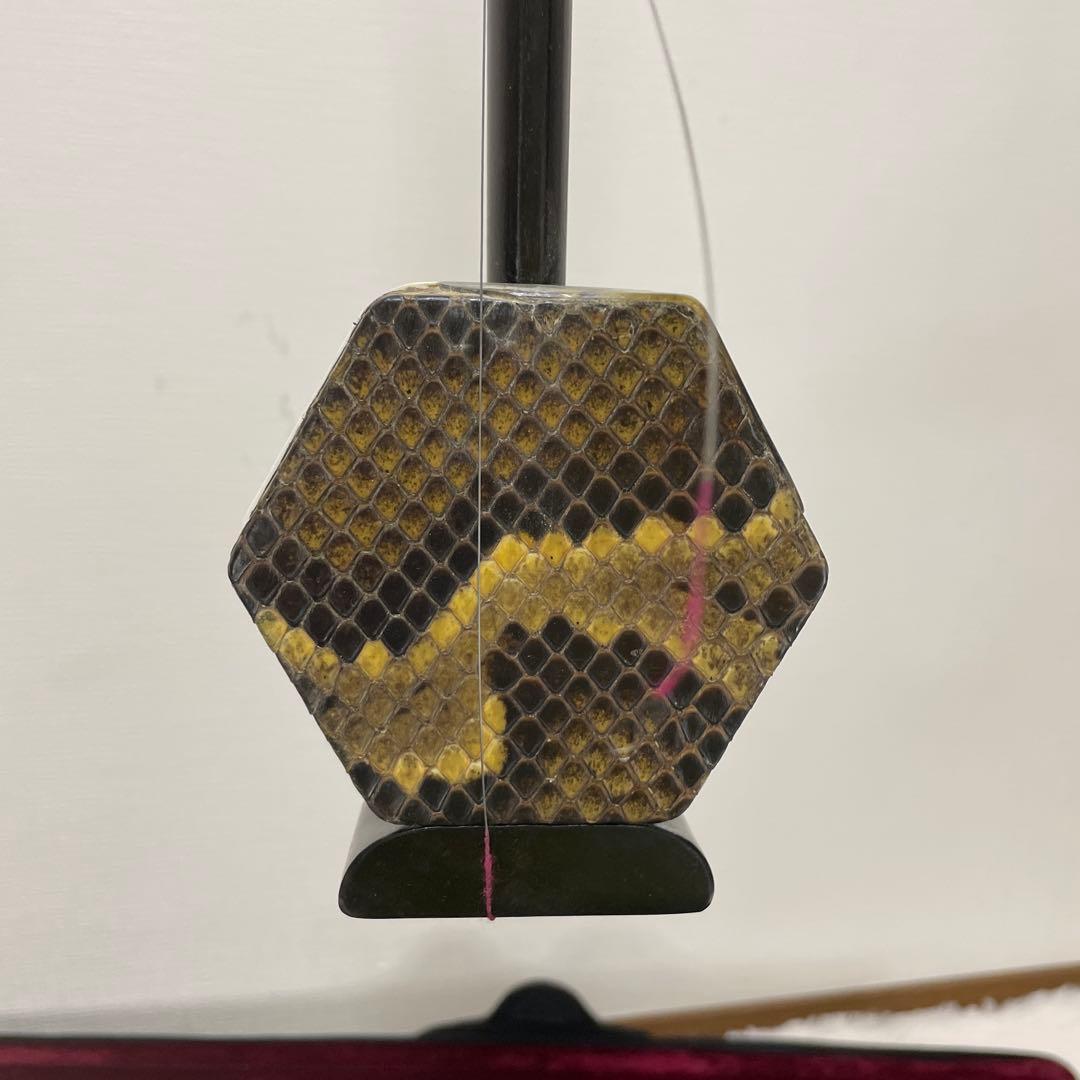 高級 二胡 張源精制 弦楽器 民族楽器 ハードケース 弓付属 和楽器 本革