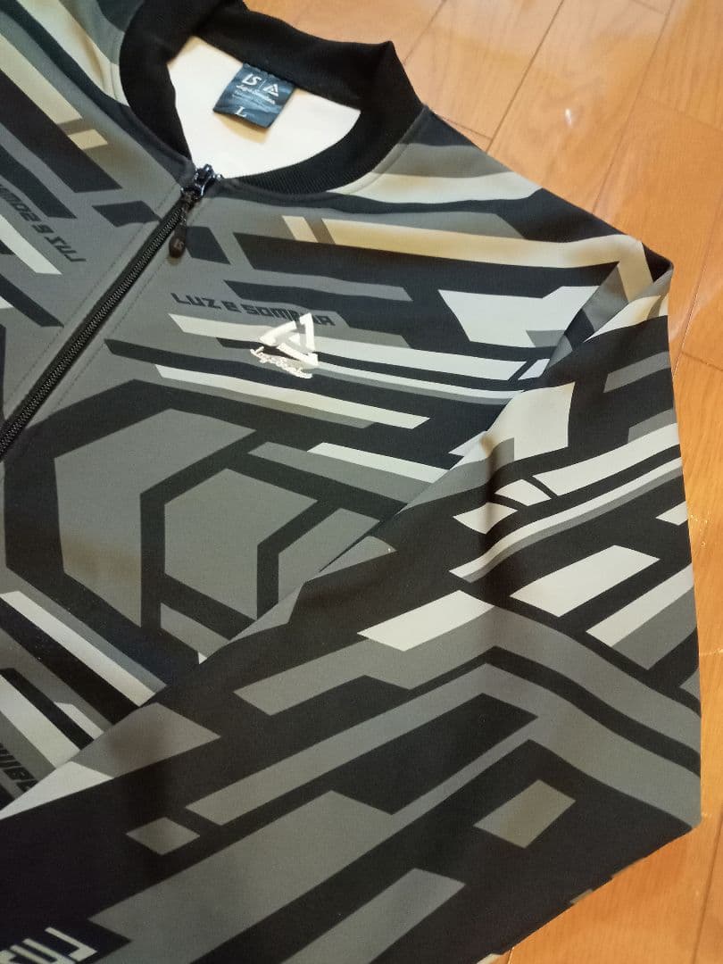 ルースイソンブラ　LTT　トップチーム　ジャケット　L　美品