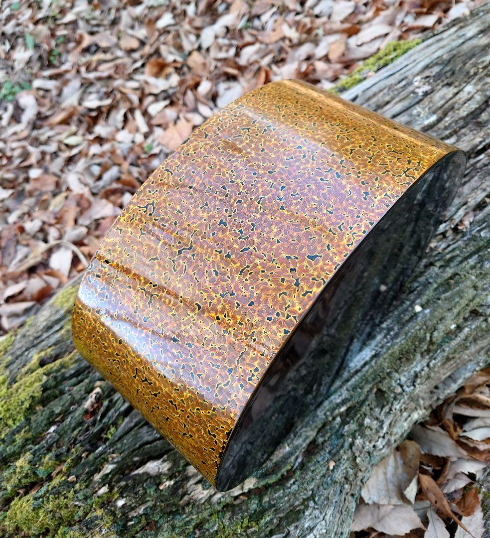 美術工芸　漆工芸　宝箱　木製　くり抜き　展示会で購入　大ぶり厚み　底に浅い筋傷