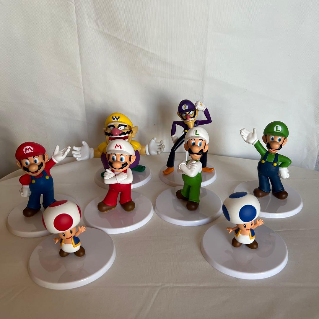 スーパーマリオ　フィギュア8点セット