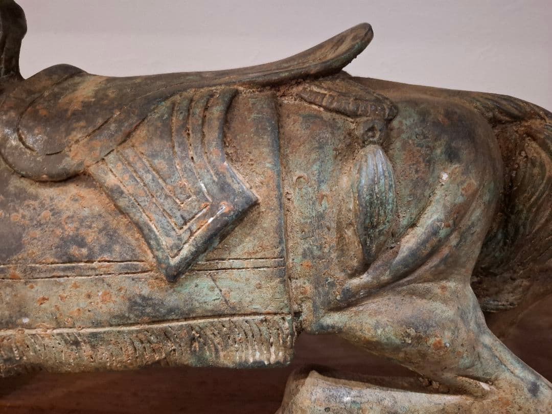 名豪家蔵出し ブロンズ馬の彫刻 台座有り