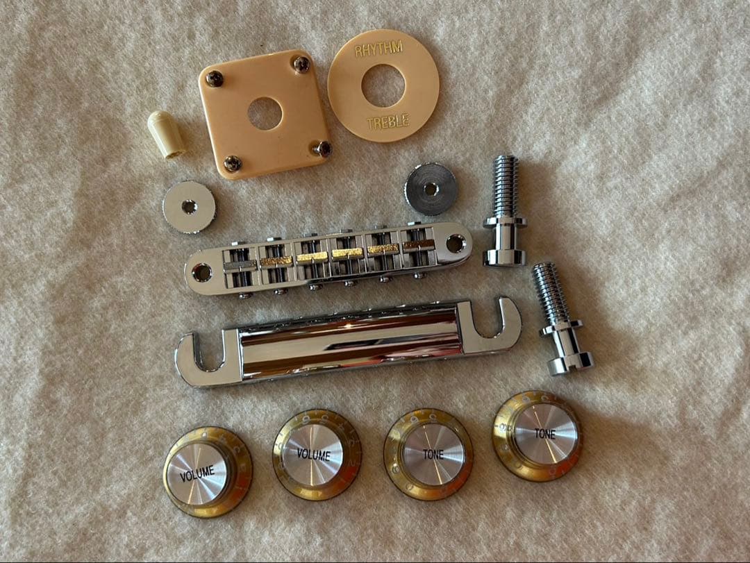 2011年GibsonレスポールスタジオＧＴパーツ