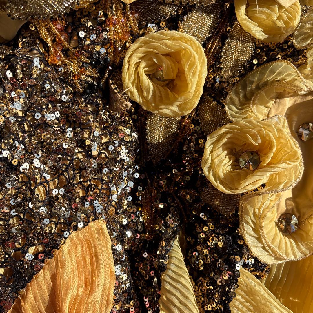 エジプト製　ベリーダンス衣装 フラワーモチーフ付き