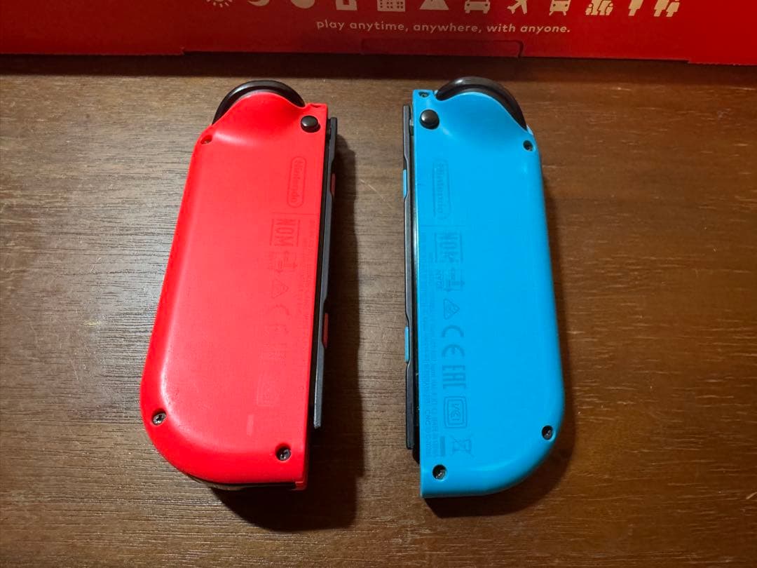 【値下げ】Nintendo Switch 青/赤 Joy-Con ２台目用セット