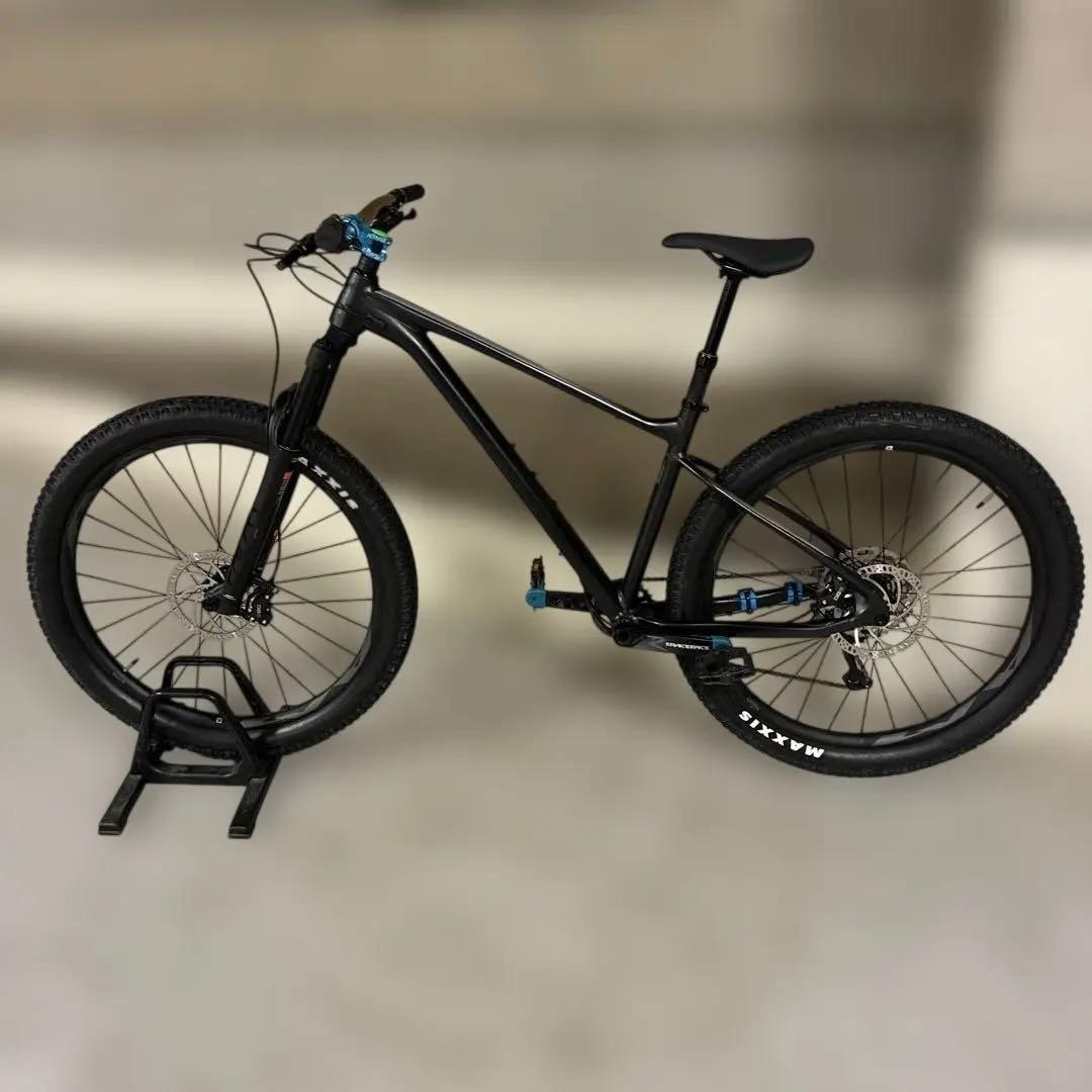 Giant Fathom2 2024年モデル サテンブラックダイヤモンド