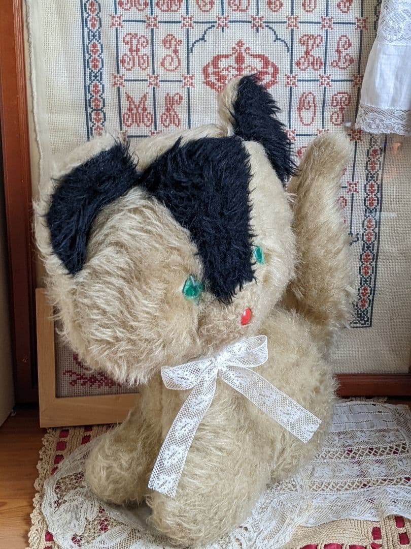 【p】アンティークベア　ドイツ　DDR　グリーンアイの猫ちゃん