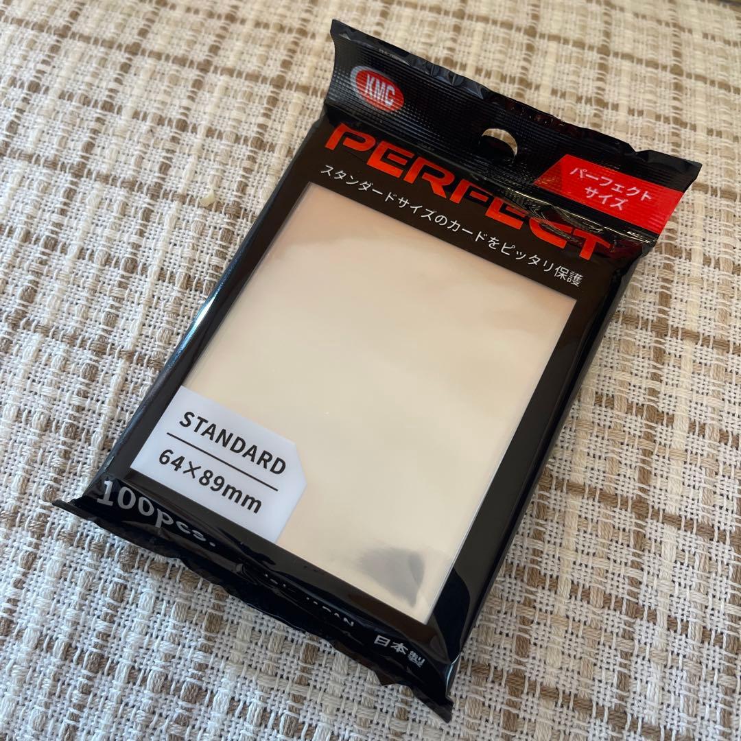 KMC PERFECT スリーブ 100枚入り 64x89mm 30個パック