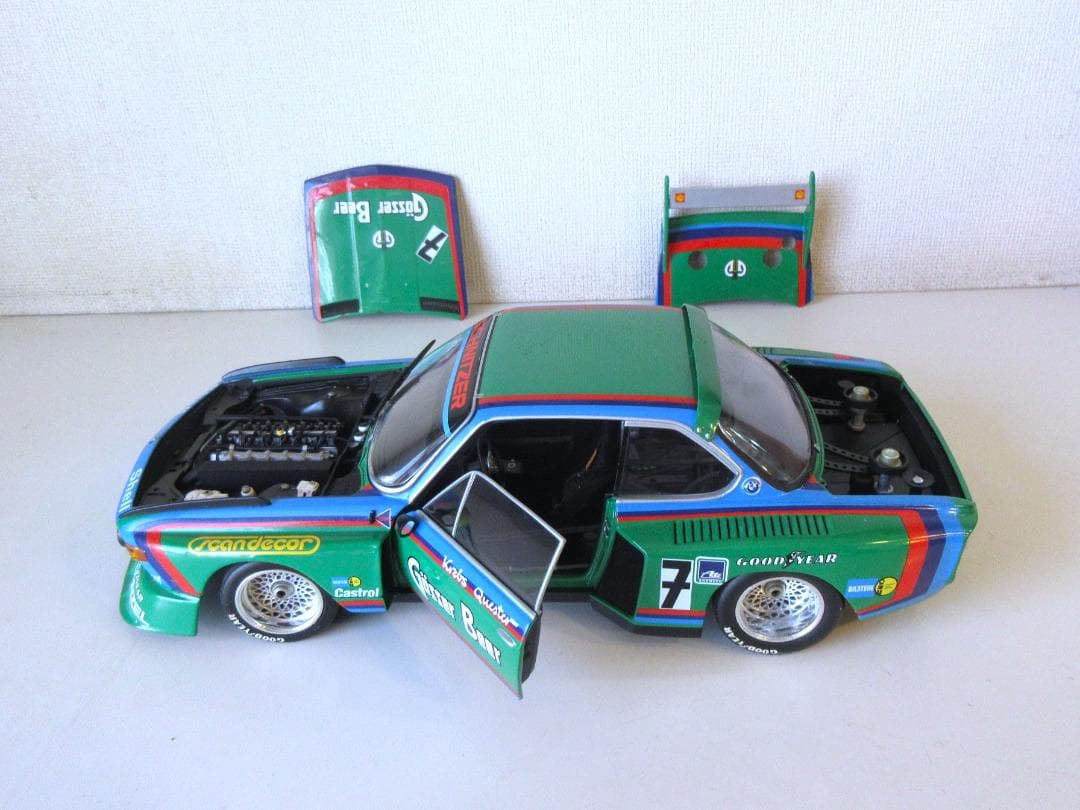 特価 MINICHAMPS 1/18  3.5CSL ニュルベルクリンク