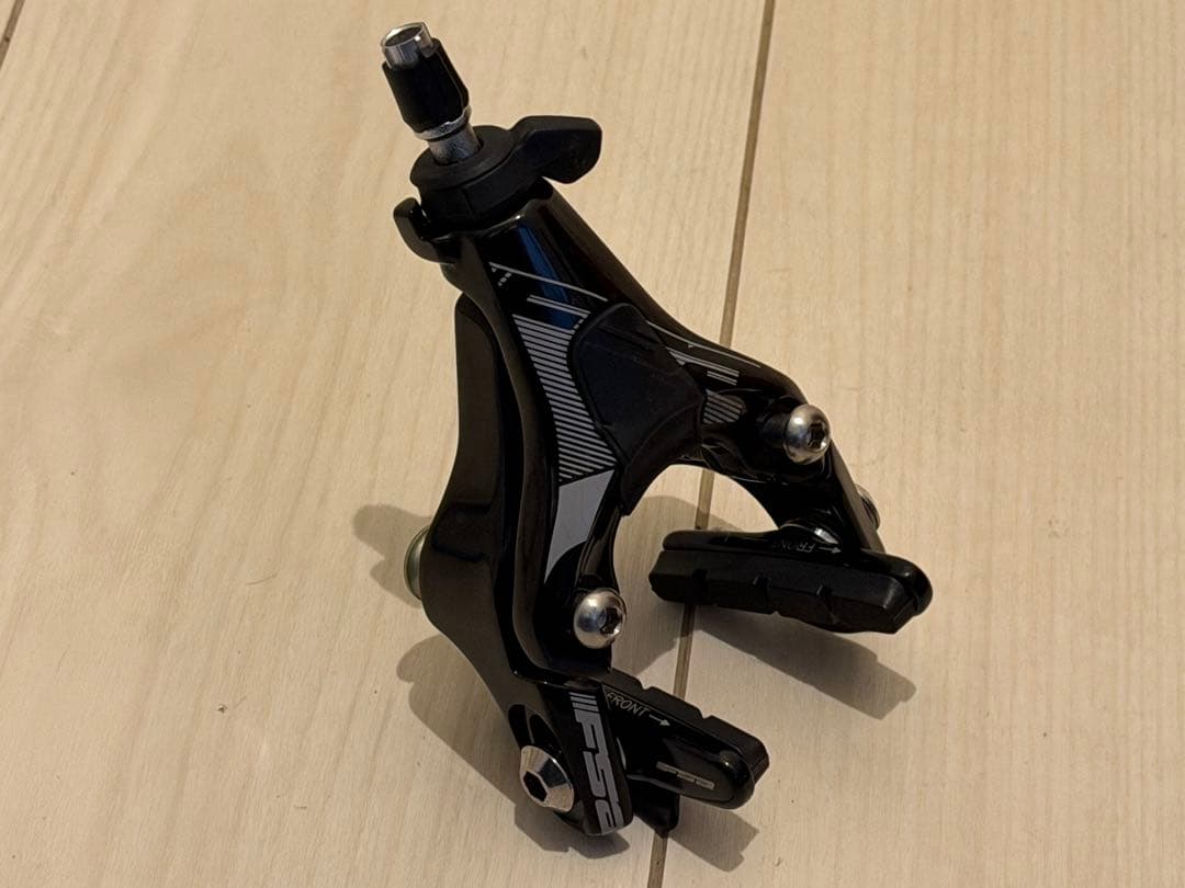 FSA AERO ダイレクトマウントブレーキ