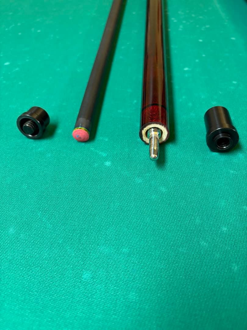 ビリヤードキューエクステンション付き　ユニロックジョイント「プレデターではない」