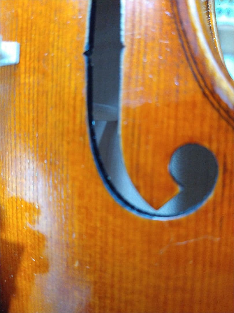 新品　オイルニス バイオリン　１ピース最高美しいトラ目メープルバック＆サイド板