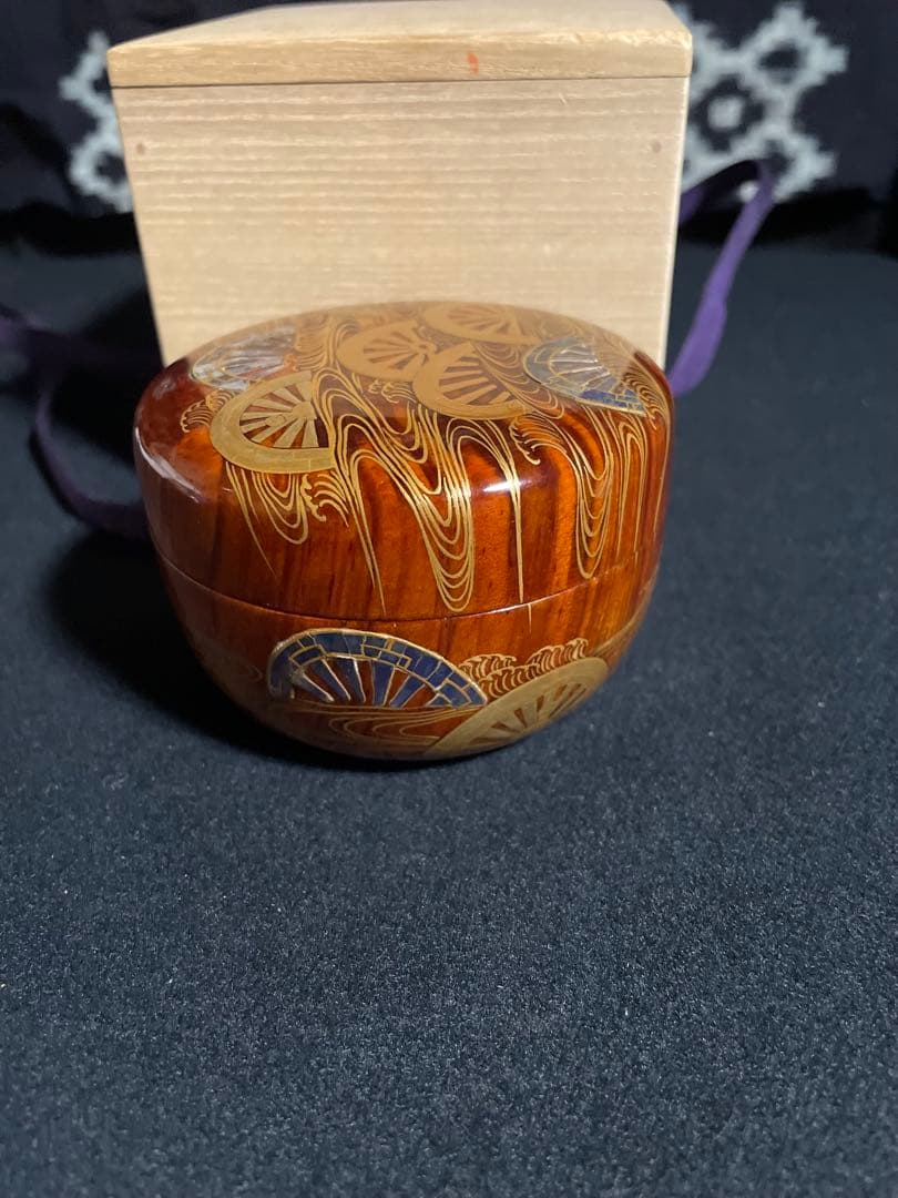 加賀蒔絵　松浦寛子作 恭永監修　螺鈿金蒔絵棗　御所車蒔絵 共箱付 高級茶道具
