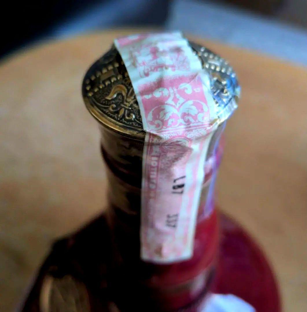  Salute 21年 ブレンデッドスコッチウイスキー　赤陶器ボトル