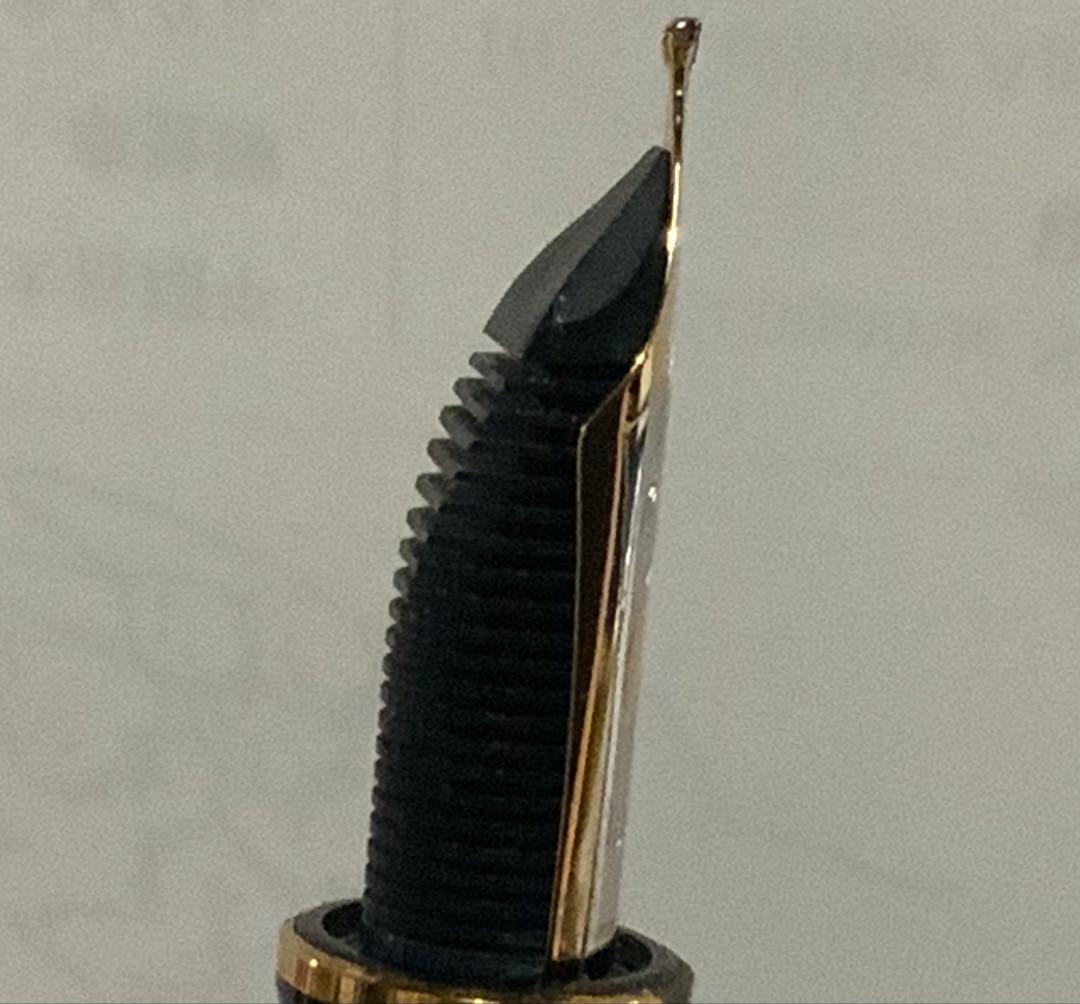 Pelikan M1000 金キャップ(925銀) PF印　3B