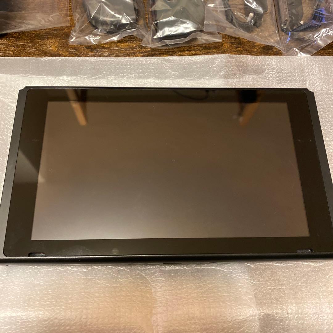 Nintendo Switch 本体 グレー 付属品完備　SDカード付き