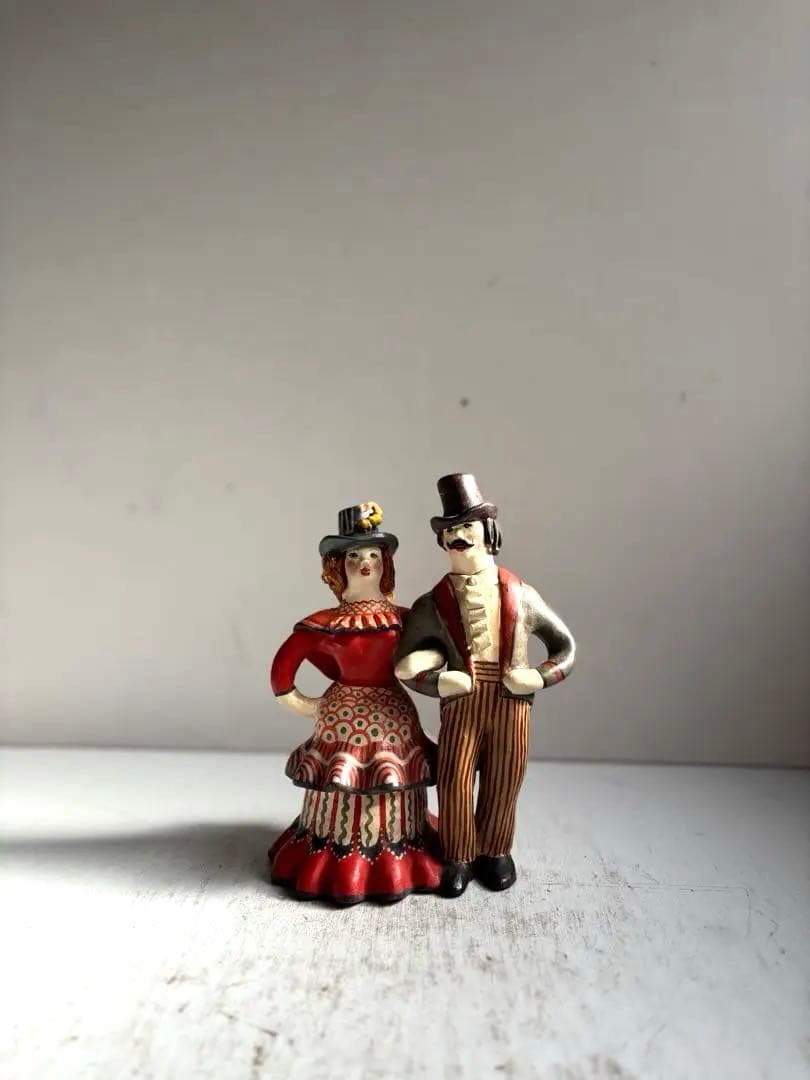 872 フランス パリ 蚤の市購入 可愛いディムコヴォ人形 ロシア 伝統工芸