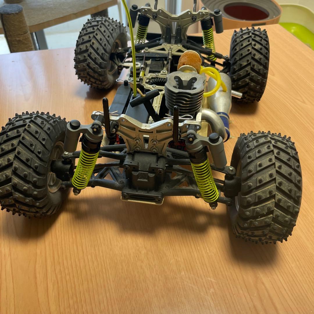 Monster Truck オフロードラジコン　（予備部品あり）
