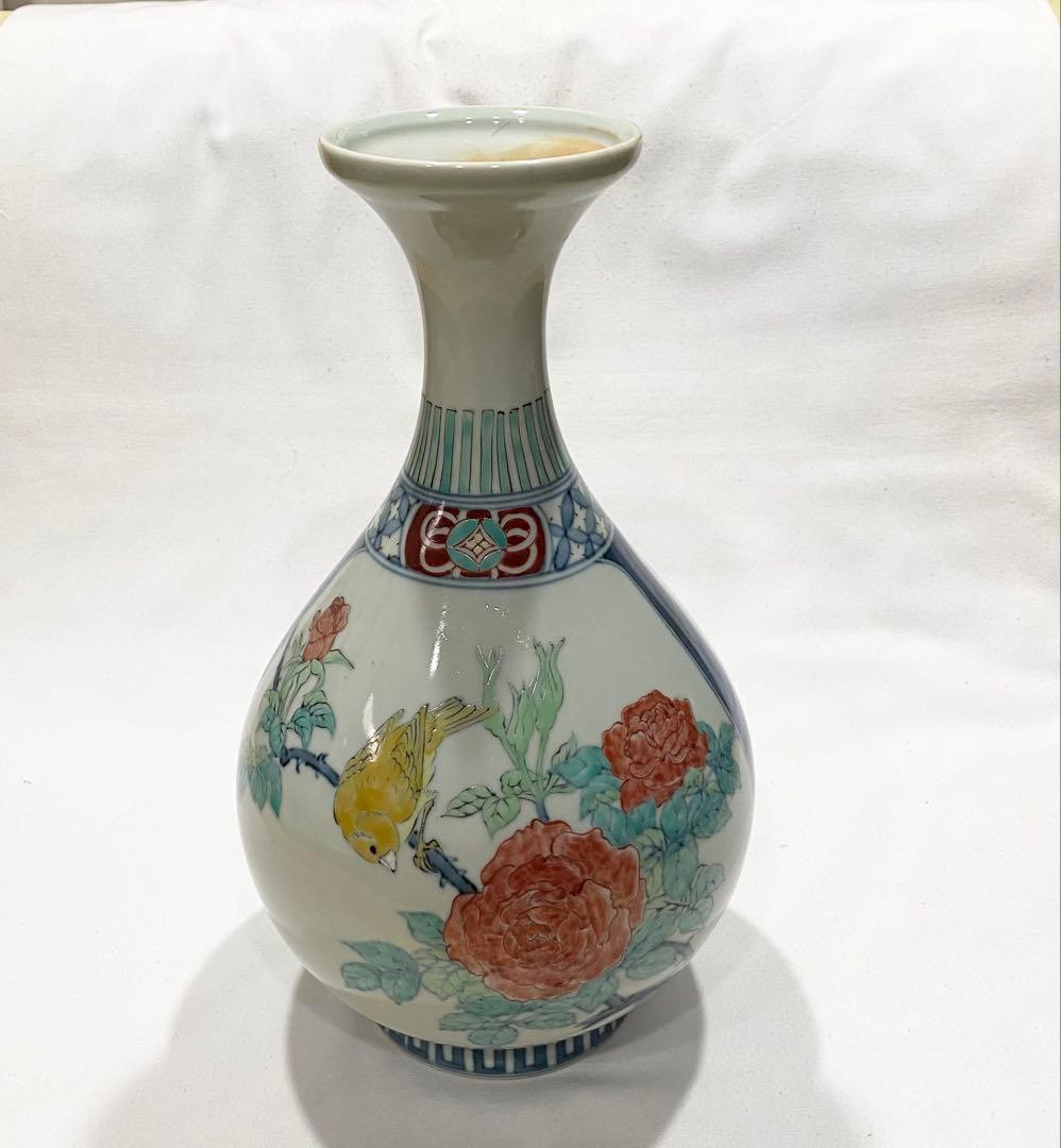 5代　佐藤走波 の豪華で重厚な　\"色絵花鳥文花瓶\"