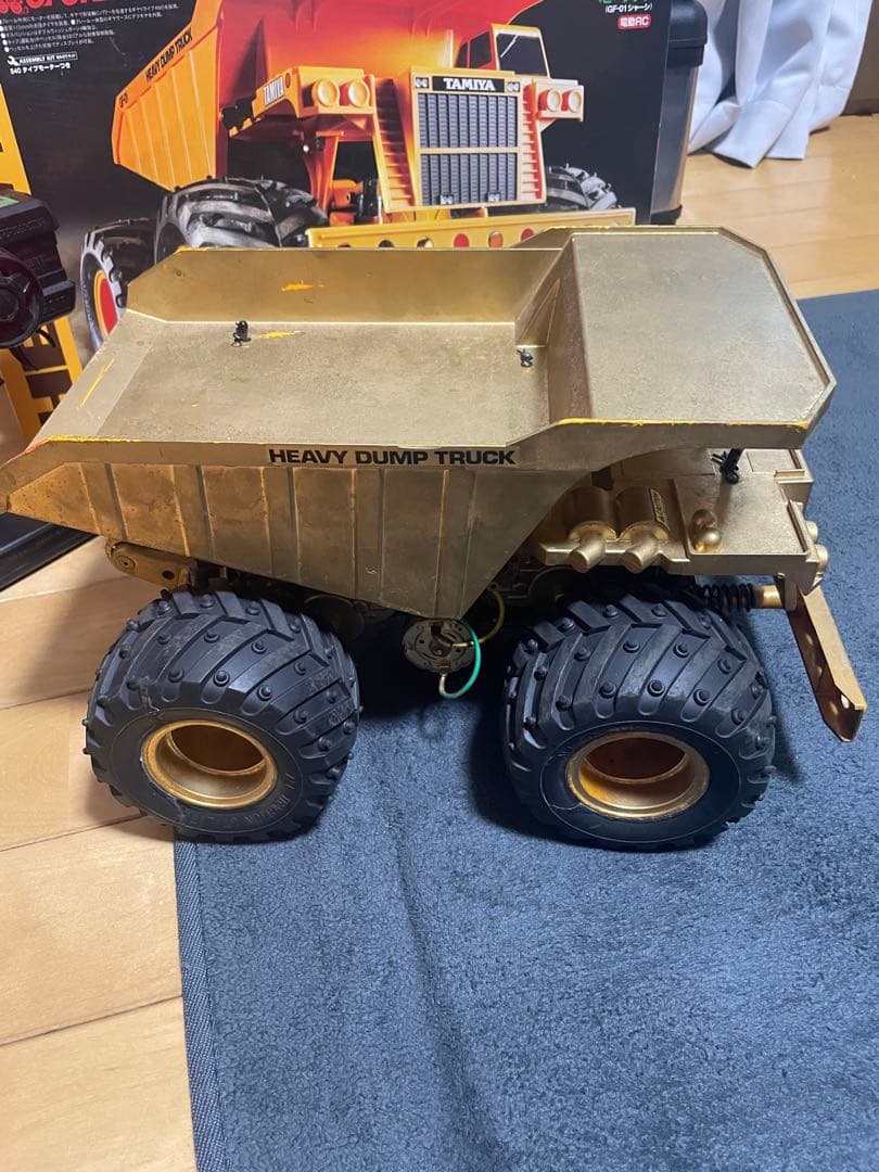 TAMIYA GFー０１ヘビーダンプとコントローラー、トルクチューンモーター付き