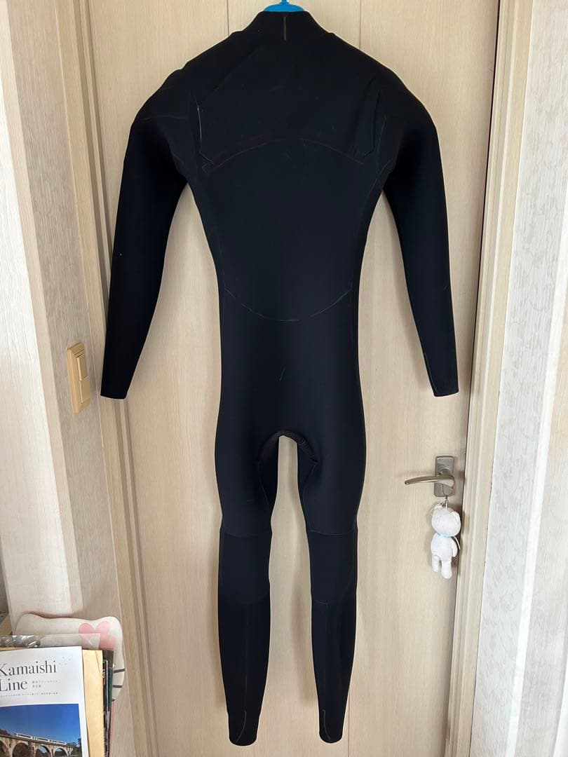 rash ウェットスーツ　ジャーフル　3ミリ　状態　良　既成　Ｌ