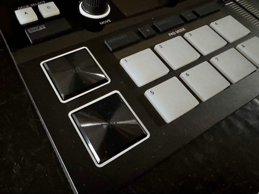 DJ機材 TRAKTOR KONTROL S4 mk3