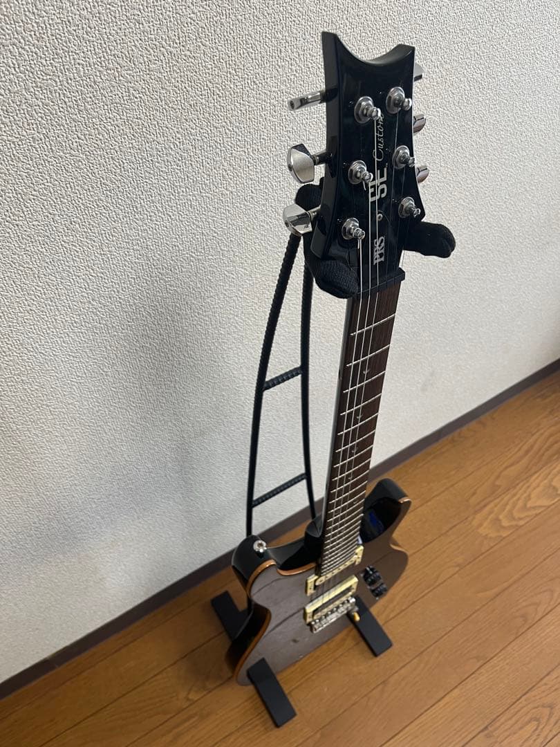 ねここ　オリジナル　ギタースタンド　ディスプレイスタンド　ギターハンガー