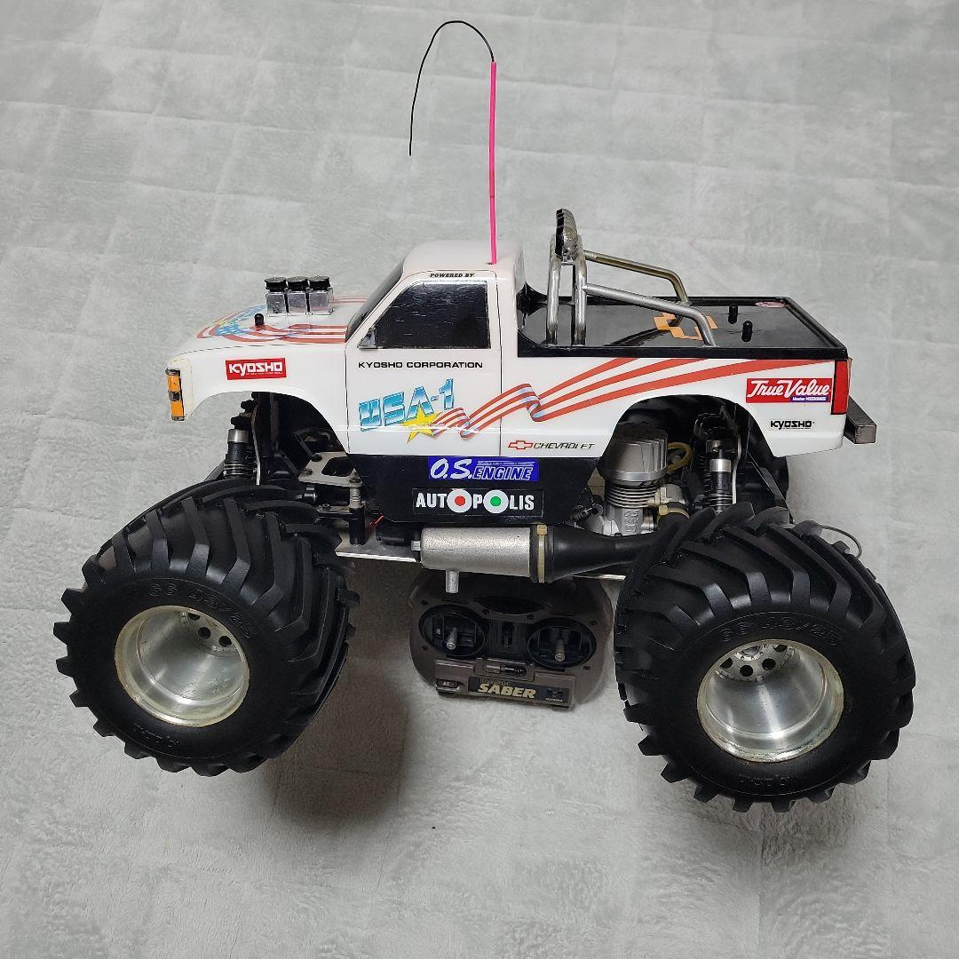 21エンジンカ—モンスタートラック