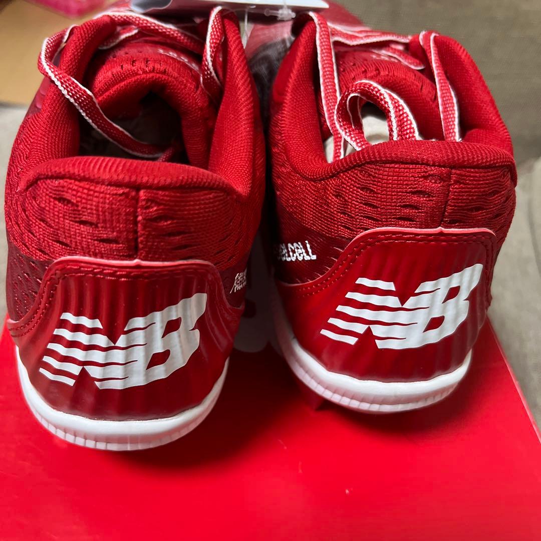 New Balance ポイントスパイク
