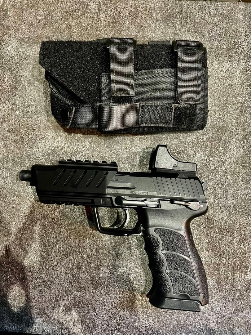 東京マルイ　HK45 電動ハンドガン及びレッドドットサイト及びケース等付き