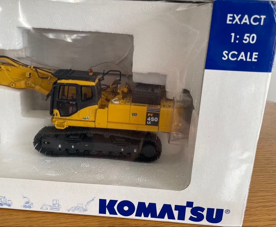 KOMATSU PC450LCD ダイキャストモデル 1:50