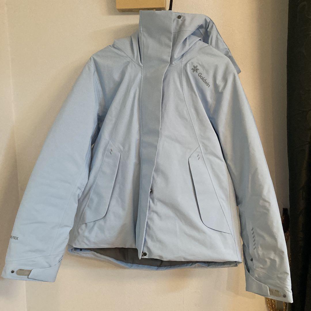 ゴールドウィン　スノースポーツ　ウェア