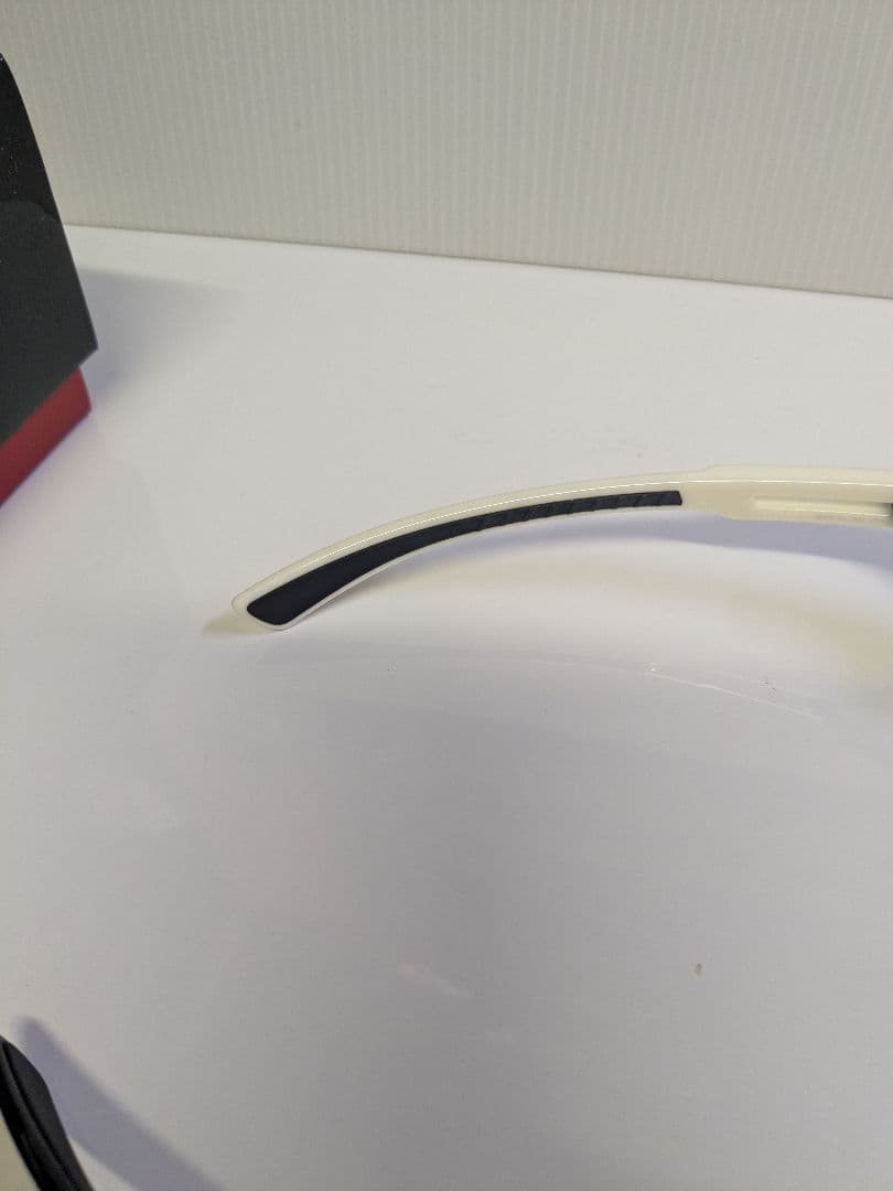 Zeque ゼクー HOVER F-1971 ブラック/ホワイトグラデーション