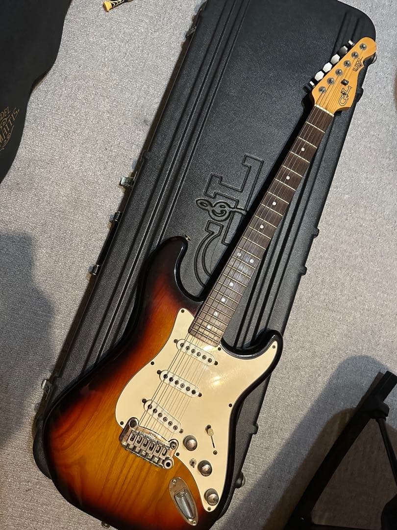 G&L S-500 made in USA レオ・フェンダー 美品