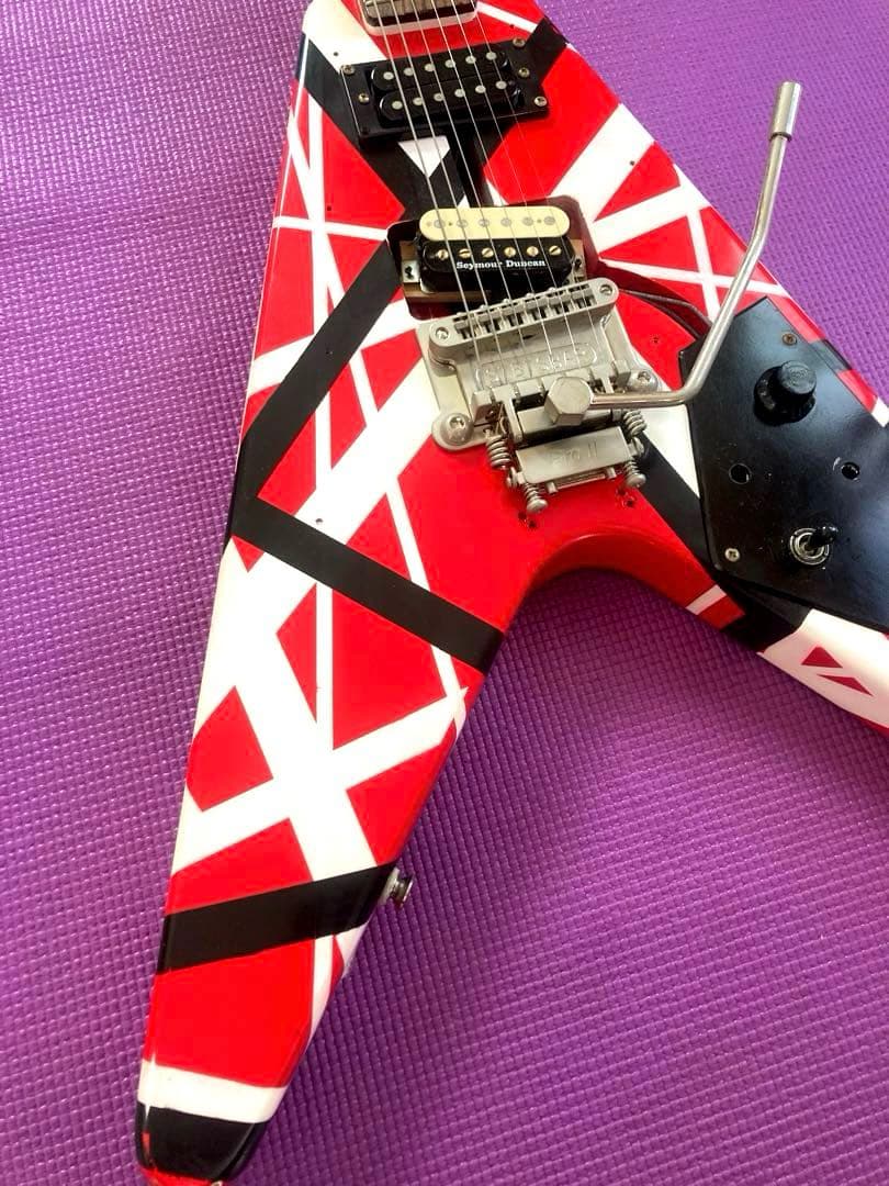 EVH 5150風　フライングV オリジナルペイント　ノーブランド