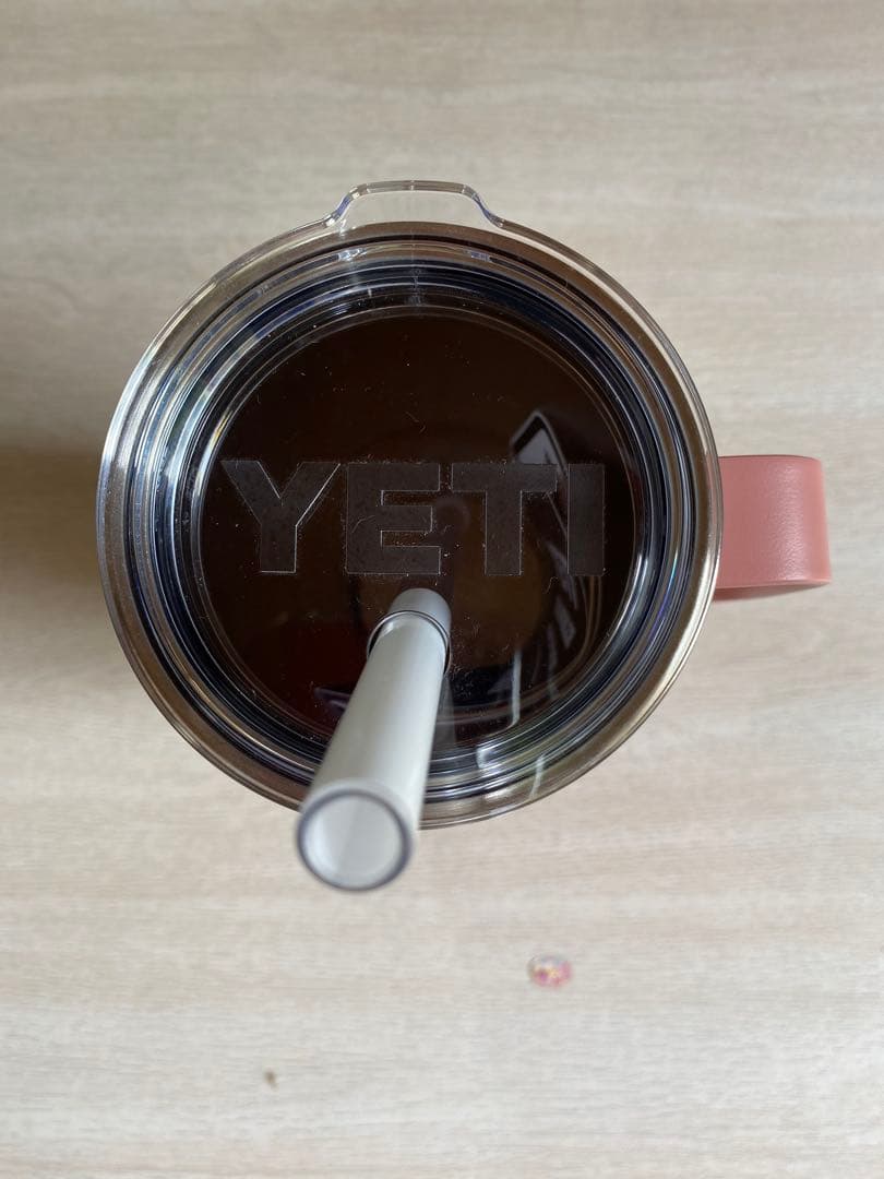 YETI Rambler 25 oz Mug ストローリッド　スライダーリッド付