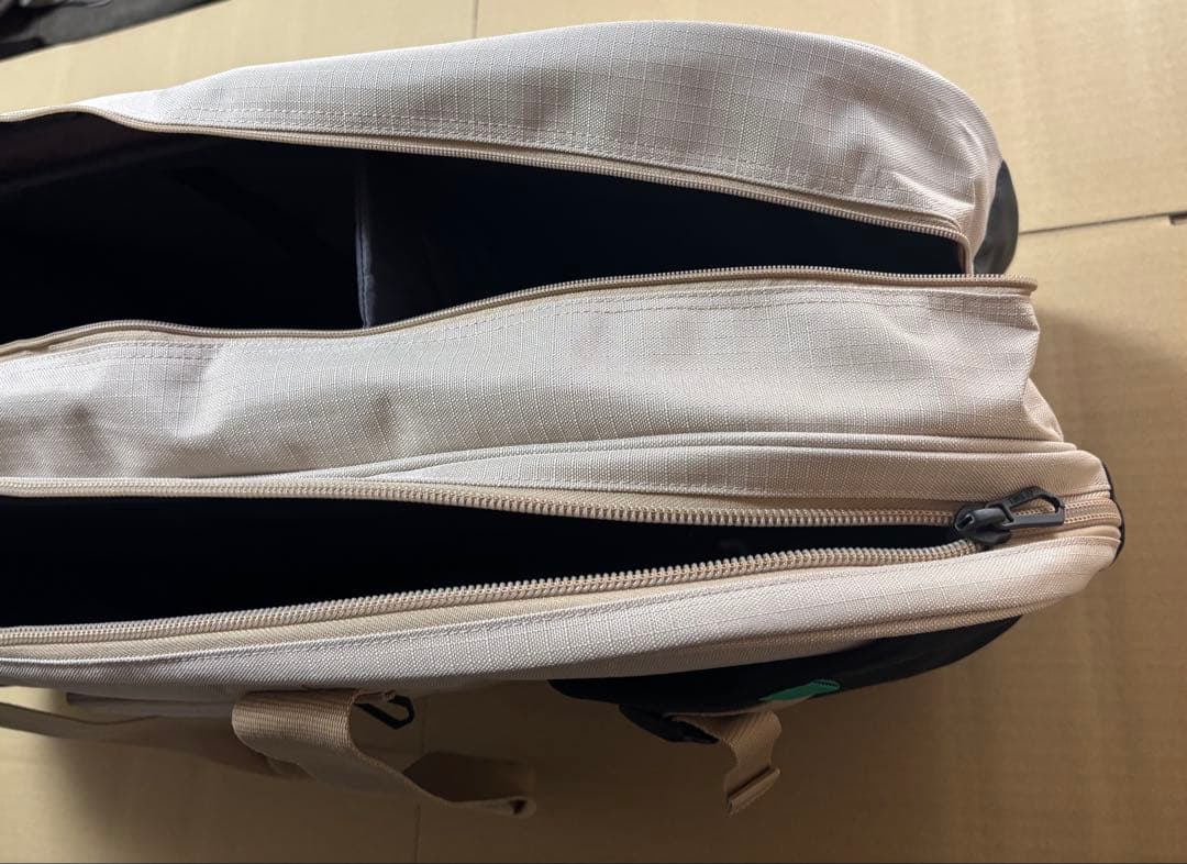 ヨネックス　トーナメントバッグ　2026年1月発売　超美品　BAG2621W